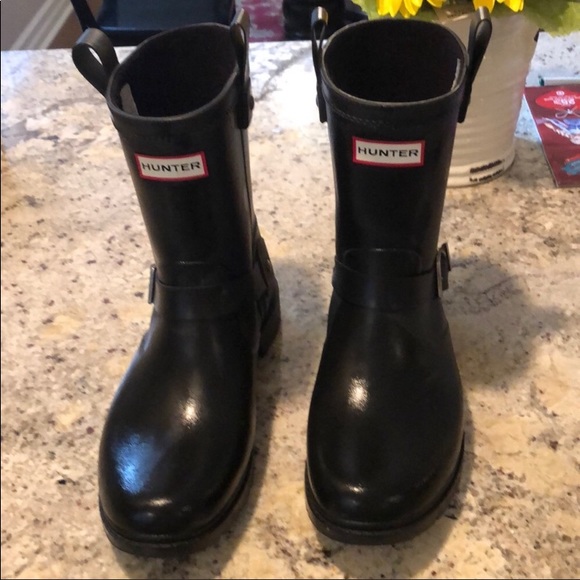 Hunter Shoes - Hunter short matte black rain boots